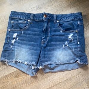 American Eagle Women’s Midi Size 12 Jean Shorts